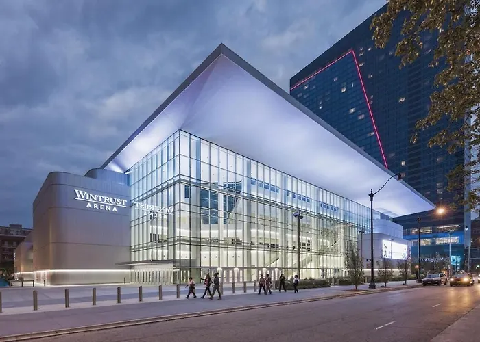 Mccormick Place Downtown: Luxurious 3br/2ba For 10 Apartment *